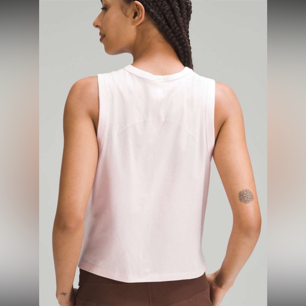 Lululemon cotton tee